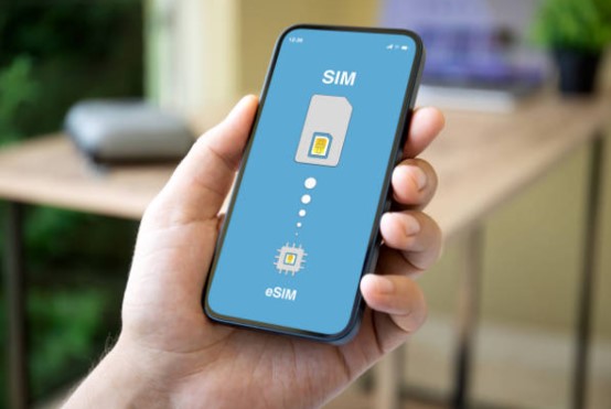 eSIM